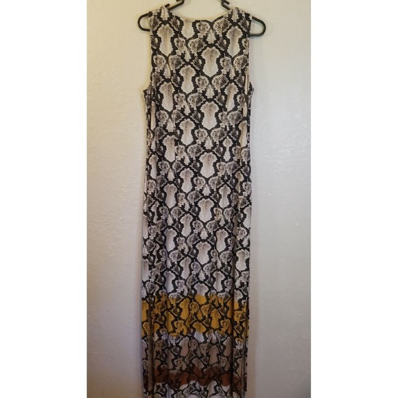 MSK Maxi Dress Snakeskin Print Sleeveless gold - Picture 6 of 10